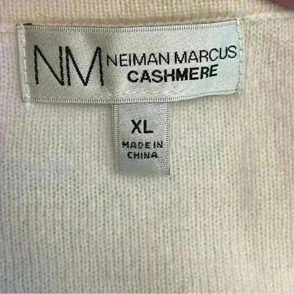 Neiman Marcus Cashmere Sweater Sz XL Gorgeous Bell 3/4 Sleeve Cream Color $998 - Picture 6 of 8